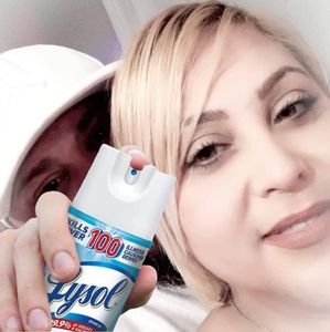 Meet your Posher, Salie